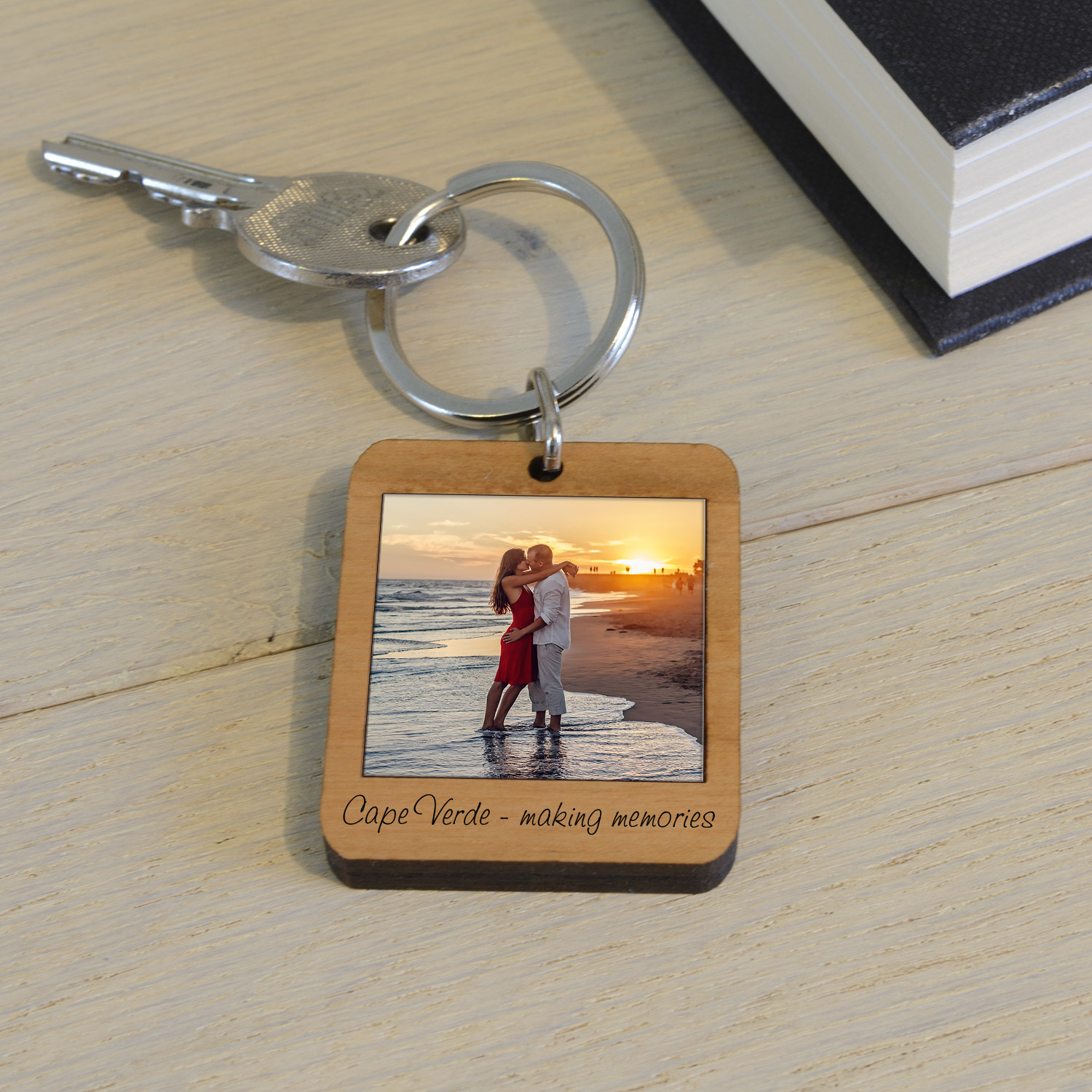 Personalised Photo Upload Key Ring - Thumbnail 3