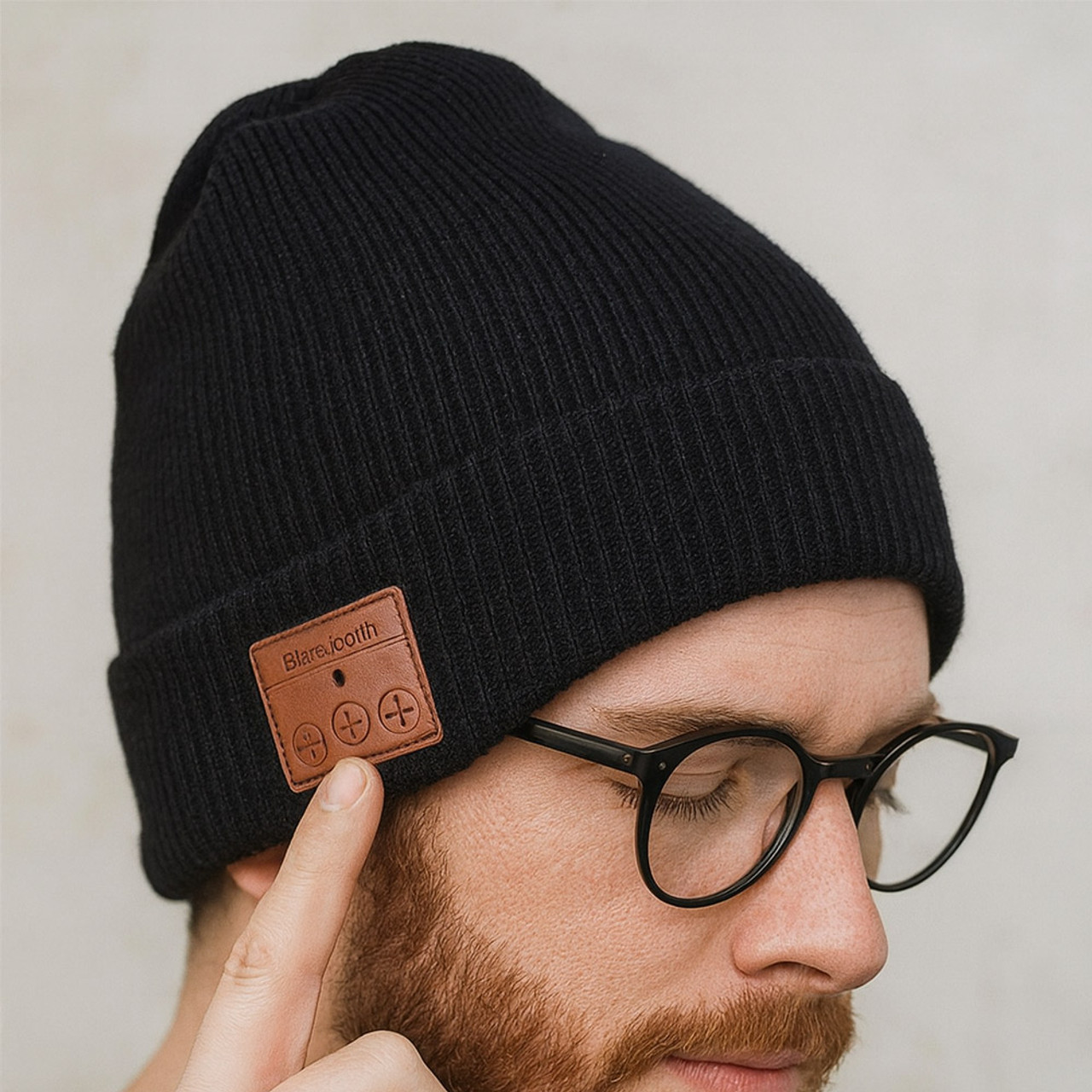 Wireless Beanie Hat - Thumbnail 1