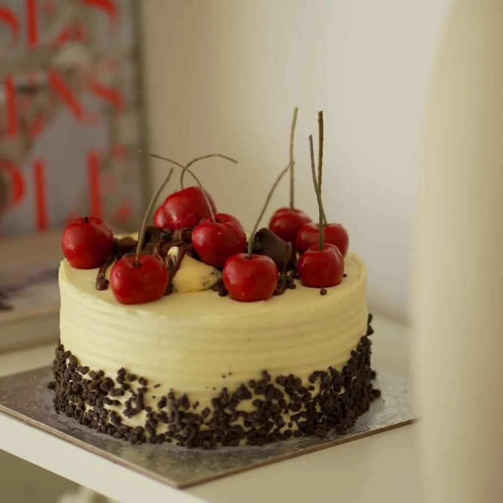Set of Eight Cherry Birthday Cake Candles - Thumbnail 2