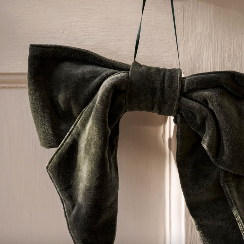 Luxurious Cotton Velvet Christmas Door Bow | Fern Green - Thumbnail 2
