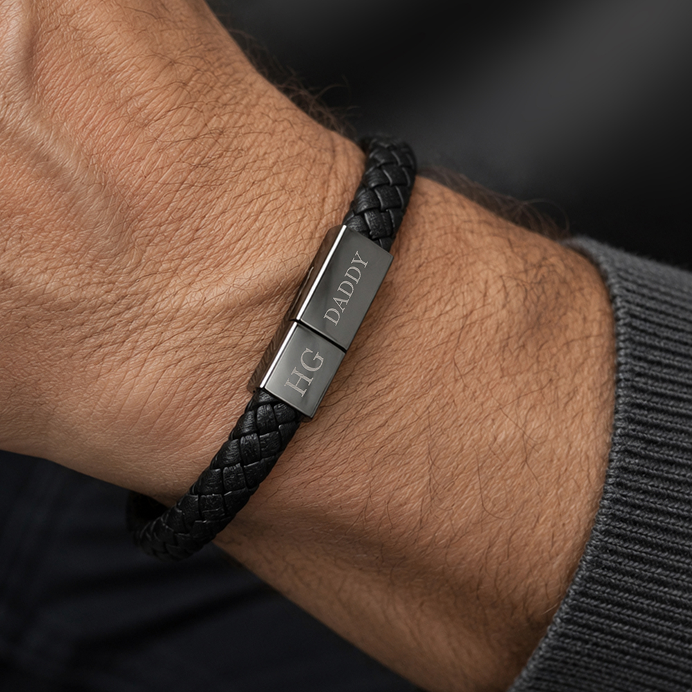 Personalised Men's USB-C Charger Bracelet | Black - Thumbnail 3