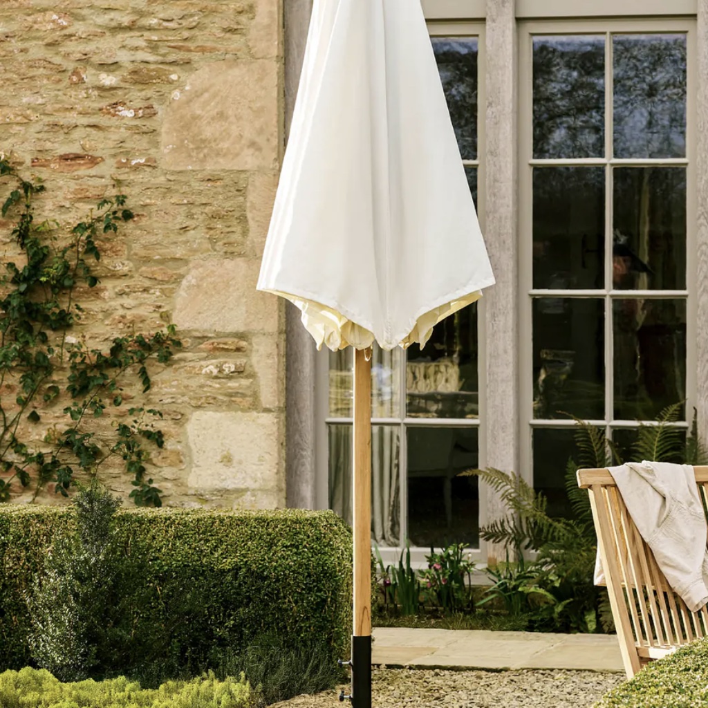 Natural Teak Garden Parasol | 2.5m - Thumbnail 3