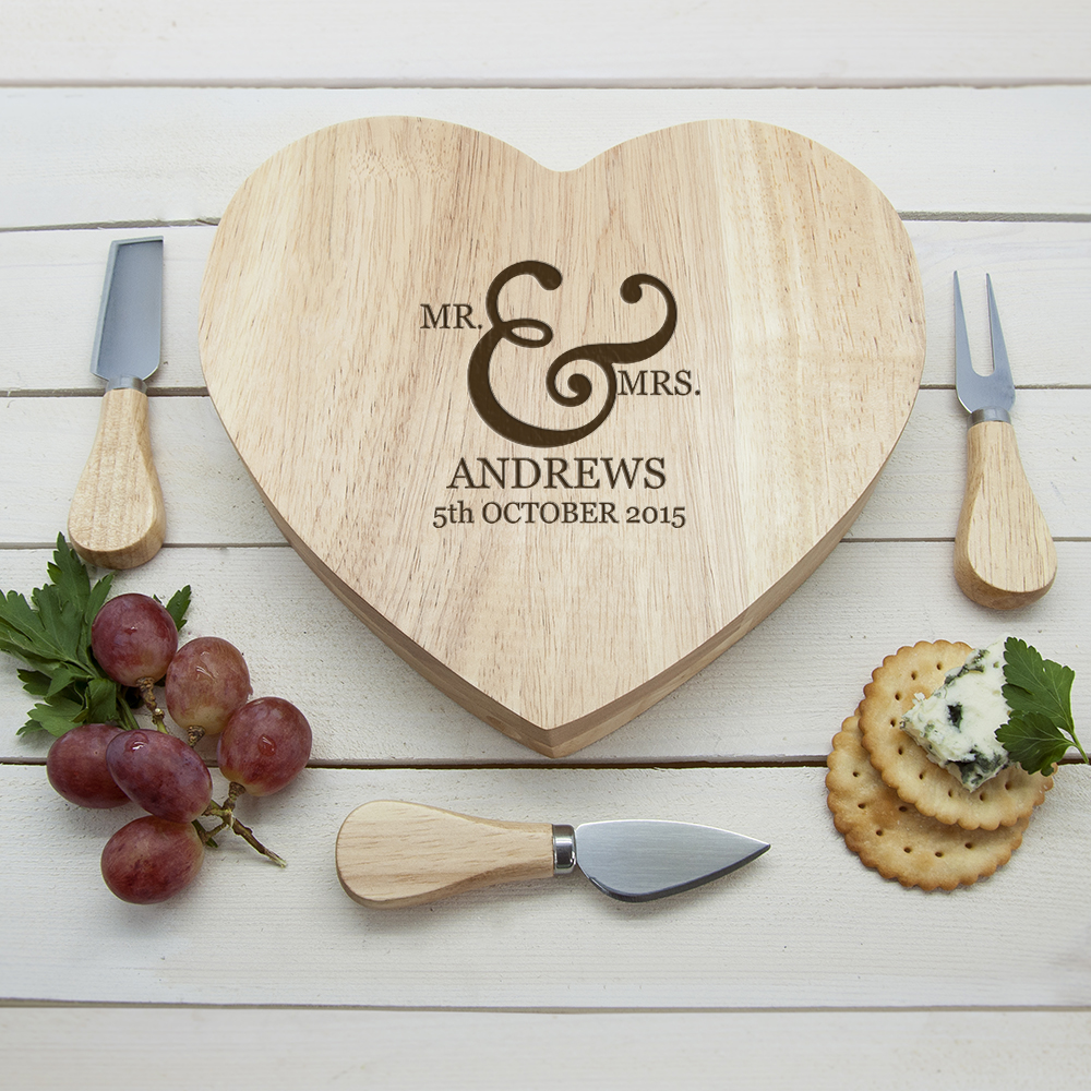 Couples' Romantic Heart Cheese Board - Thumbnail 2