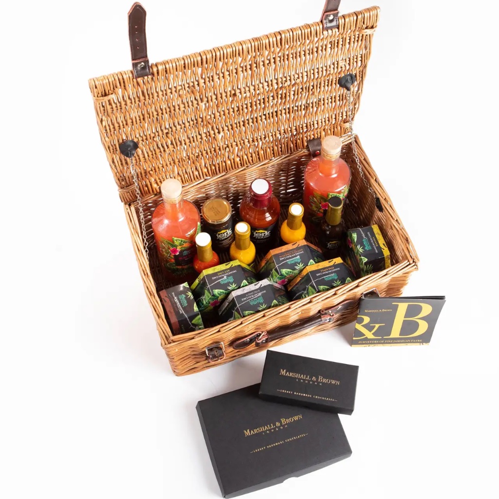 The Reggae Gold Ultimate Food & Drink Hamper - Thumbnail 3