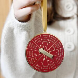 12 Days of Advent Ideas Spinning Christmas Decoration - Thumbnail 2